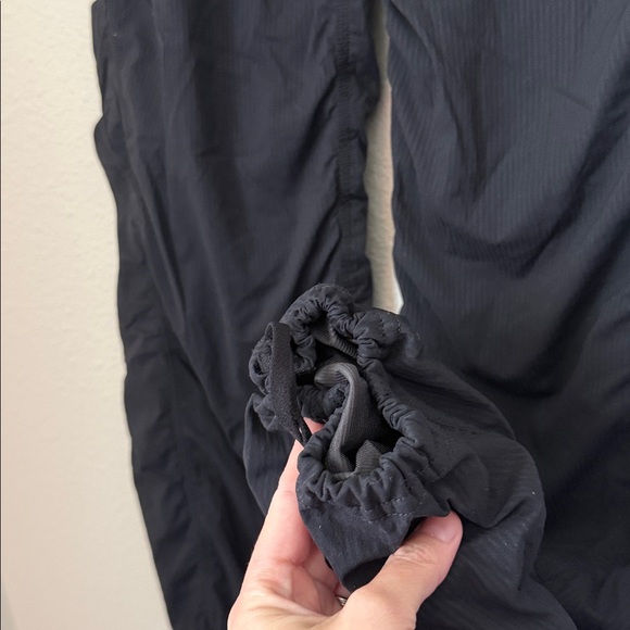 Lululemon Dance Studio Mid Rise Black - Picture 2 of 5